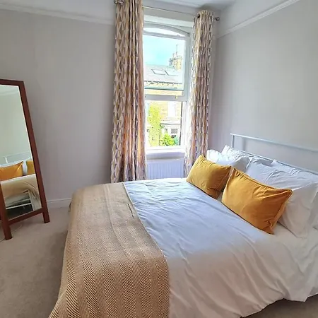 펜션 Brylie House, Large Family 스킵턴